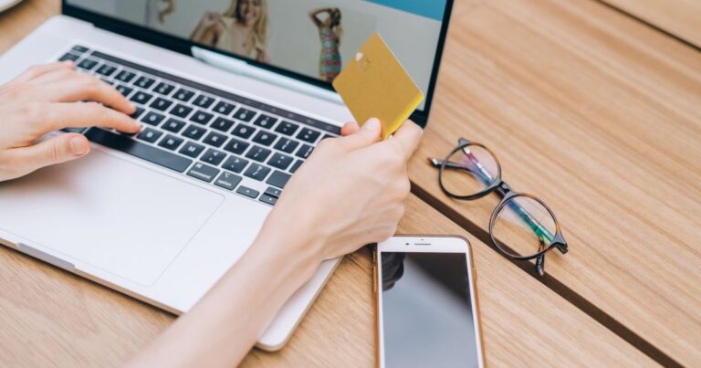Norton 360 mit LifeLock im Test 2026: Identitätsschutz beim Online-Bezahlen